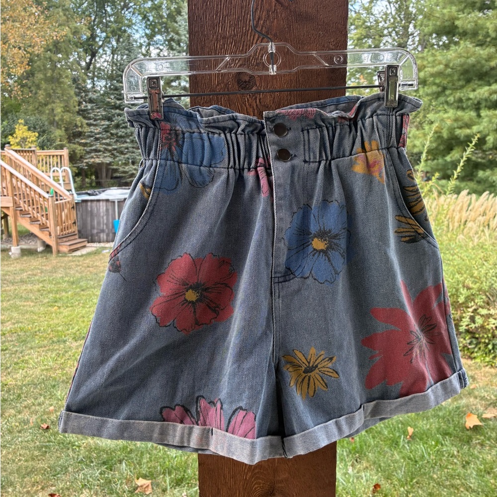 She and Sky Floral High Waist  paper bag like waist Denim Shorts